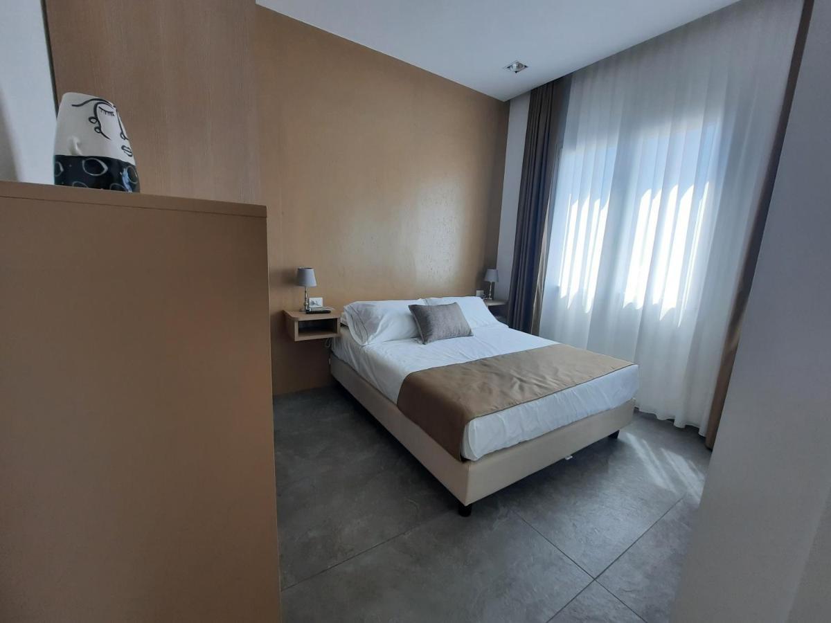 קטנזארו Bed And Breakfast Villa Tota מראה חיצוני תמונה