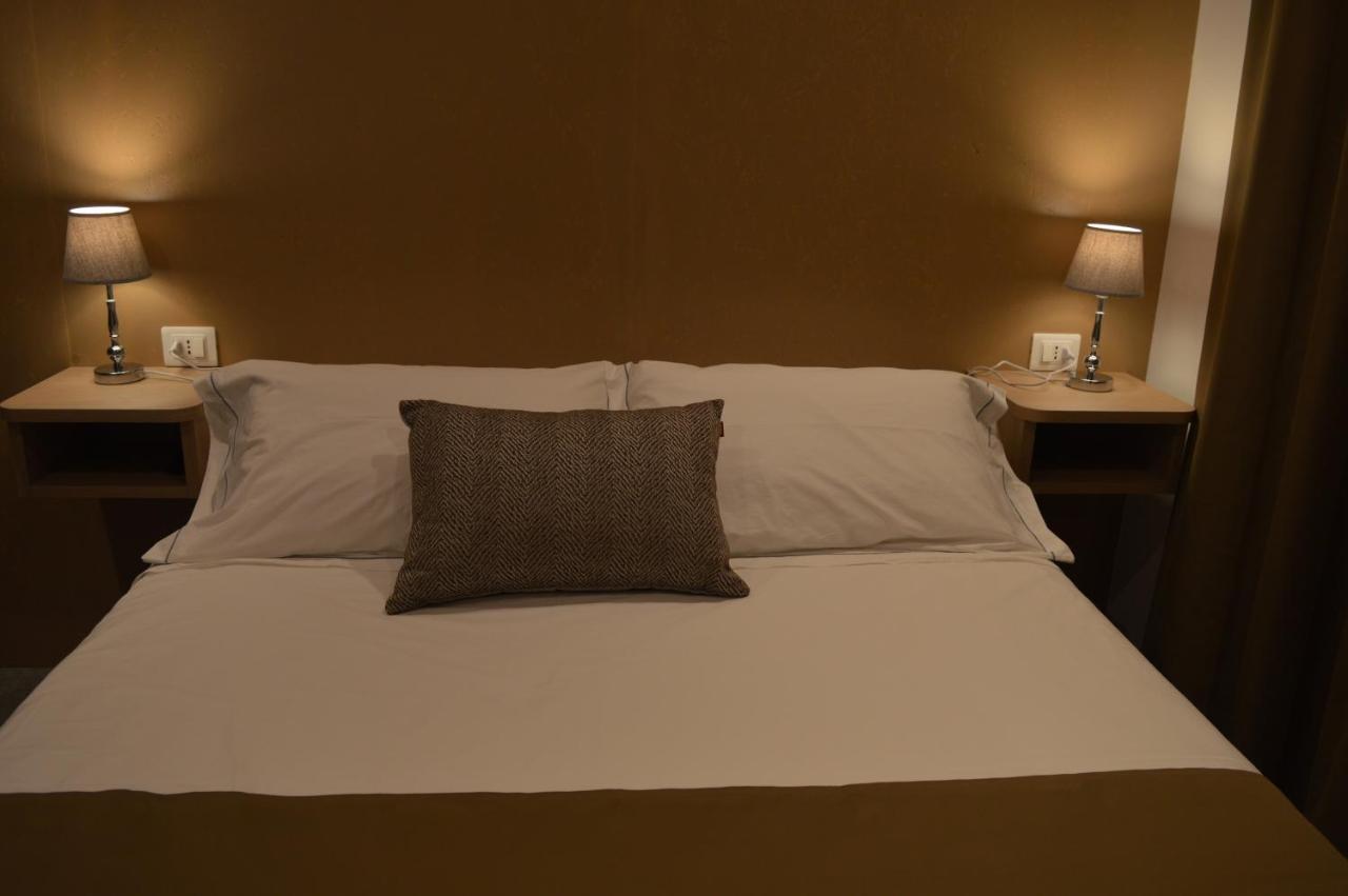 קטנזארו Bed And Breakfast Villa Tota מראה חיצוני תמונה
