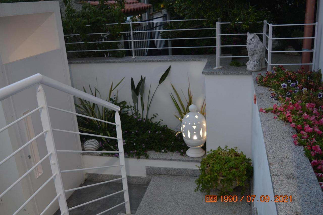 קטנזארו Bed And Breakfast Villa Tota מראה חיצוני תמונה